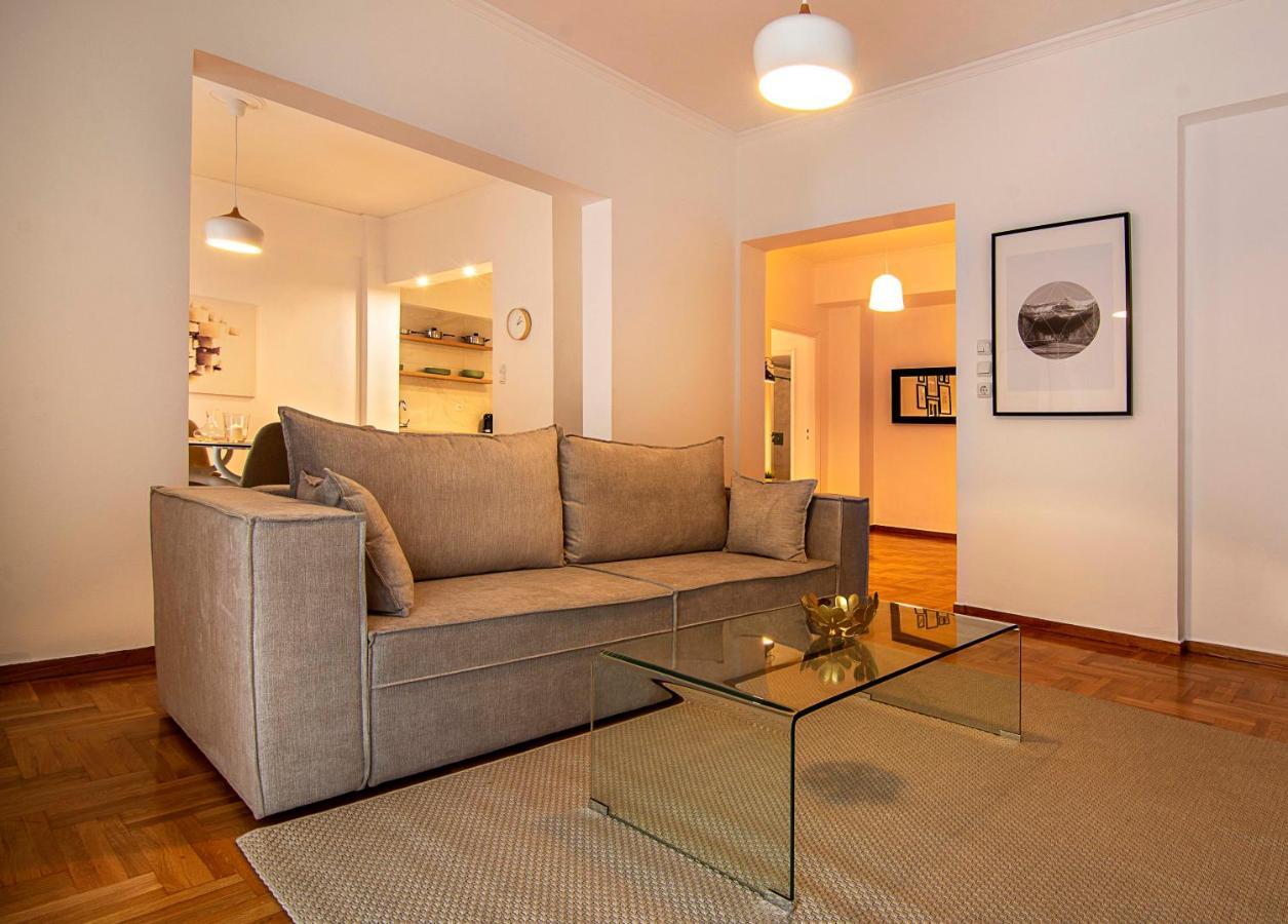 Апартаменты Elegant, Spacious & Minimalist Aptm W/Balcony Афины Экстерьер фото